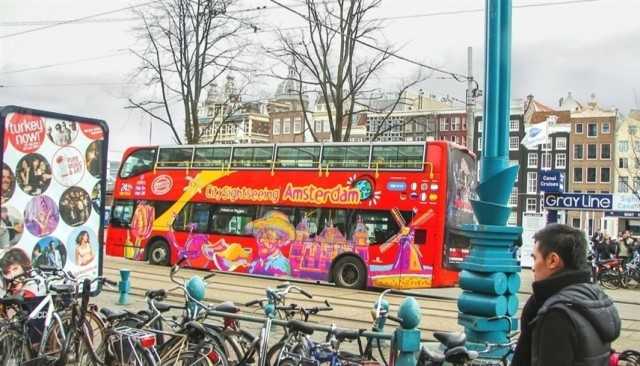 لإزدحام الشوارع.. أمستردام تمنع دخول الحافلات السياحية  الزائدة