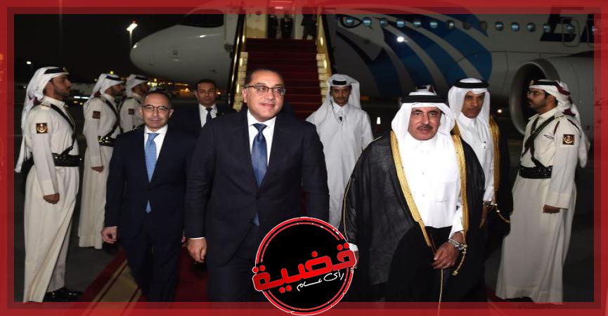 رئيس الحكومة يصل إلى مطار الدوحة الدولي