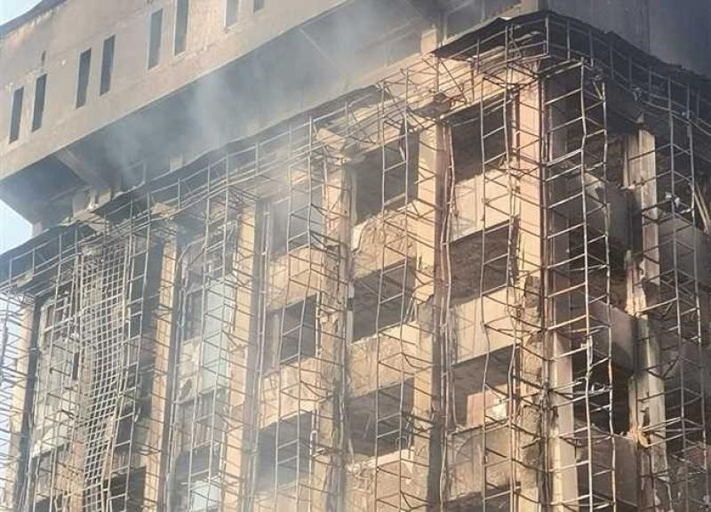 طائرة «هليكوبتر» للسيطرة على حريق مبني مديرية أمن الإسماعيلية