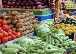 شعبة الخضروات والفاكهة تكشف موعد انخفاض الأسعار