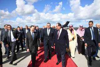 اللواء محمود توفيق يصل تونس للمشاركة في اجتماع وزراء الداخلية العرب