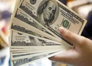 خبير اقتصادي: الدولار قد ينخفض إلى أقل من 40 جنيها