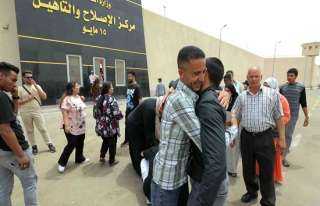 «الداخلية»: الإفراج عن 476 نزيلًا بمناسبة عيد تحرير سيناء