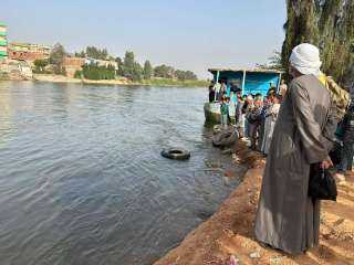 تقل 22 فتاة.. سقوط سيارة من معدية أبو غالب في نهر النيل بين المنوفية والجيزة