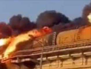 حريق هائل في قطار محمل بمواد حارقة في سوهاج